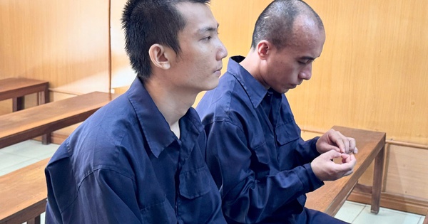 Phạt t&ugrave; băng nh&oacute;m 'vỡ nợ th&iacute;ch l&agrave;m liều' trộm cắp t&agrave;i sản ở TP.HCM