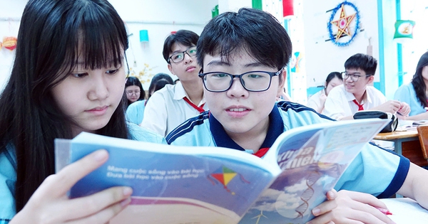 Tuyển sinh lớp 10: Đề thi mới, c&aacute;ch &ocirc;n cũng thay đổi