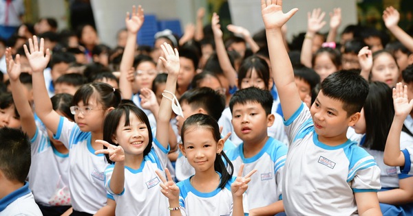 Tuyển sinh lớp 1, 6 tại TP.HCM: Hai đối tượng tuyển sinh, mốc thời gian cần nhớ