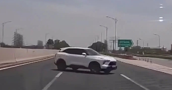 Đi ngược chiều tr&ecirc;n cao tốc, phạt rất nặng nhưng v&igrave; sao vẫn 'nhờn luật'?