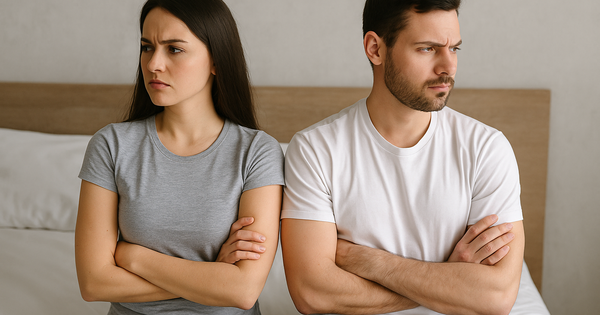 Chuyện thầm k&iacute;n: Hụt hẫng v&igrave; bạn t&igrave;nh gọi t&ecirc;n người lạ trong l&uacute;c l&acirc;m trận