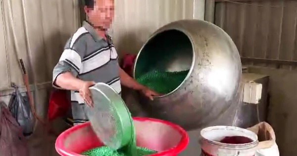 Lập h&agrave;ng r&agrave;o chặn thuốc giả