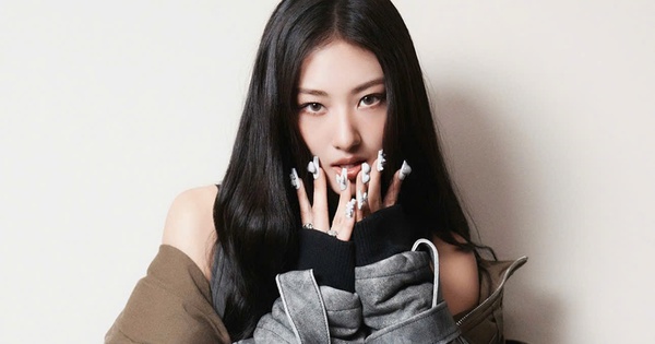 Nhan sắc nữ thần tượng thay Kim Soo Hyun l&agrave;m đại sứ Prada