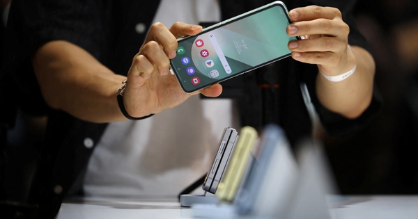 Điều g&igrave; đang khiến smartphone ng&agrave;y c&agrave;ng 'nh&agrave;m ch&aacute;n'?