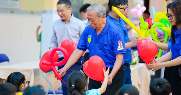 Học tập suốt đời: Tiến sĩ Kiều Tu&acirc;n - tuổi 90 v&agrave; h&agrave;nh tr&igrave;nh với gi&aacute;o dục