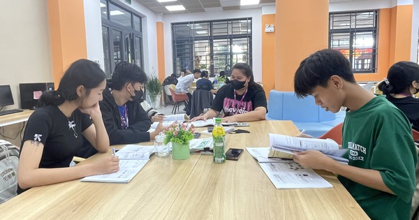 R&uacute;t ngắn thời gian đ&agrave;o tạo ĐH, chương tr&igrave;nh c&oacute; đ&aacute;p ứng thực tế?