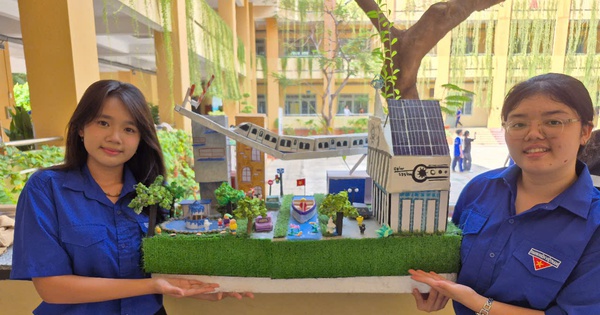 50 năm đất nước thống nhất: Những c&aacute;ch ch&agrave;o đ&oacute;n đại lễ của học sinh