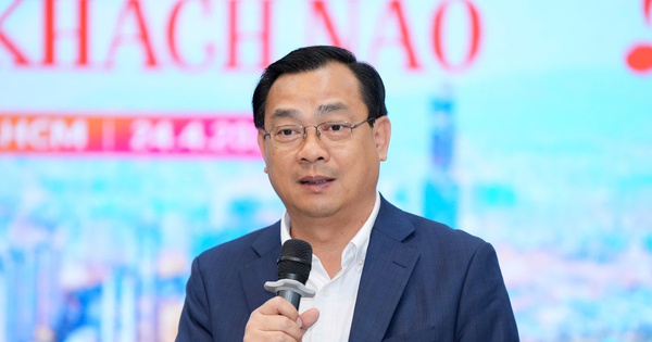 Lần đầu ti&ecirc;n ng&agrave;nh du lịch đ&oacute;n kh&aacute;ch một th&aacute;ng bằng mục ti&ecirc;u cả năm trước kia