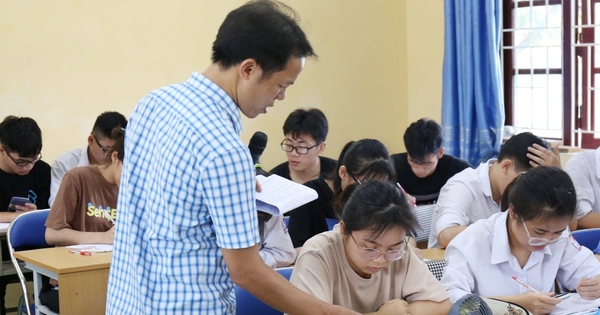 Đơn giản h&oacute;a thủ tục x&eacute;t thăng hạng gi&aacute;o vi&ecirc;n