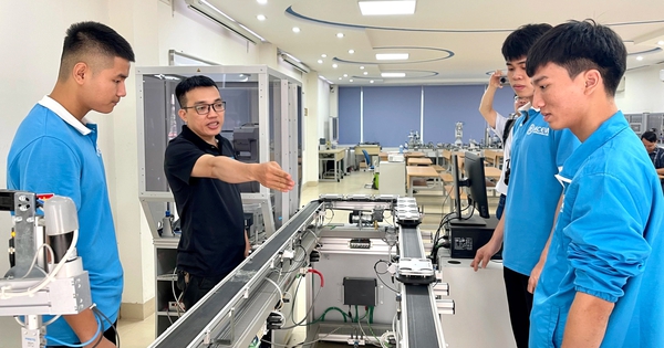 Tuyển sinh CĐ năm 2025 thế n&agrave;o sau khi chuyển về Bộ GD-ĐT?