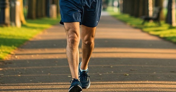 5 điều cần tr&aacute;nh trước khi đi bộ v&agrave;o buổi s&aacute;ng