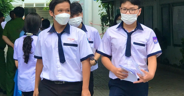 Đẩy l&ugrave;i dạy th&ecirc;m, học th&ecirc;m: Đề xuất giảm tải chương tr&igrave;nh, tăng tiết ch&iacute;nh kh&oacute;a