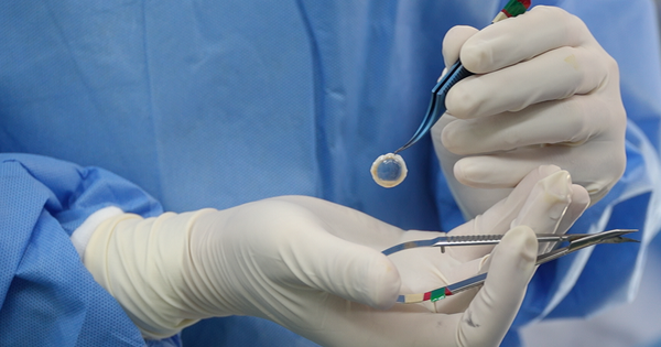 Người đ&agrave;n &ocirc;ng chết n&atilde;o hiến tạng đem lại cuộc đời mới cho 7 người