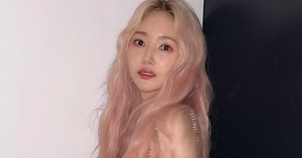 Park Min Young 'g&acirc;y sốt' với tạo h&igrave;nh 'b&uacute;p b&ecirc; lừa đảo'