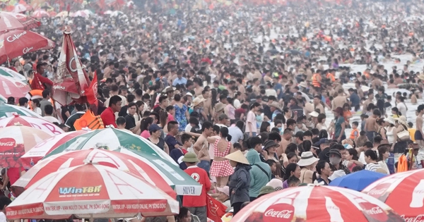 Sầm Sơn &#039;thất thủ&#039; trong kỳ nghỉ lễ 30.4 - 1.5