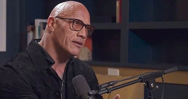 &#039;The Rock&#039; Dwayne Johnson vật lộn với bệnh tật nhiều năm nay