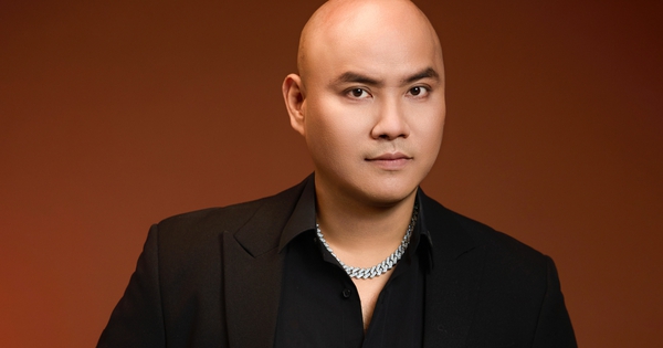 Ngọc Sơn, Quang Minh ủng hộ A Tuân trở lại sau biến cố gia đình