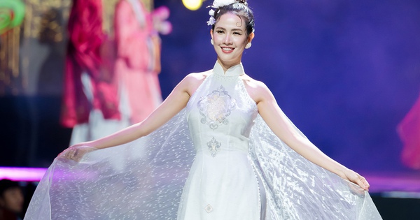 Phan Thị Mơ nói lý do vẫn miệt mài chạy show dù có nhà tiền tỉ