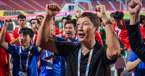 Báo Indonesia bất ngờ nhắc về HLV Kim Sang-sik: Việt Nam vượt trội Indonesia