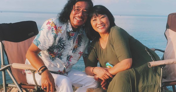 Khac Trieu was encouraged by Cam Van and her daughter to "be a singer" at the age of U.70