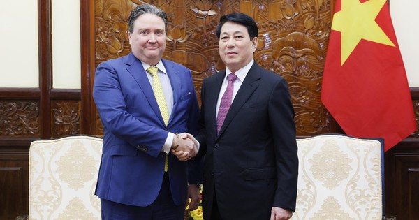 Mở rộng quan hệ Việt - Mỹ theo hướng thực chất, 
đi v&agrave;o chiều s&acirc;u