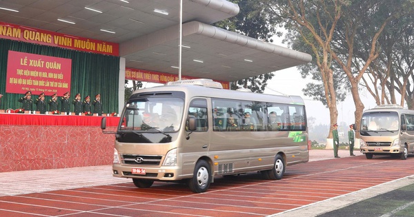 121 phương tiện đưa đón hơn 1.400 đại biểu dự Đại hội XIV của Đảng