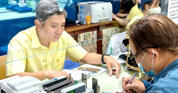 Công ty SJC bán vàng vào sáng thứ bảy