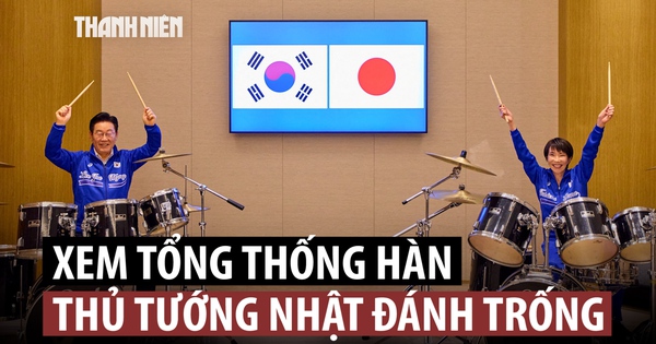 Thủ tướng Nhật Bản cùng Tổng thống Hàn Quốc đệm trống cùng nhau