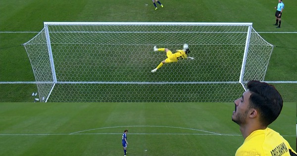 Xuất hiện pha bóng cực ‘dị’ tại U.23 châu Á 2026: Cầu thủ U.23 Nhật Bản và Jordan đều… sững sờ