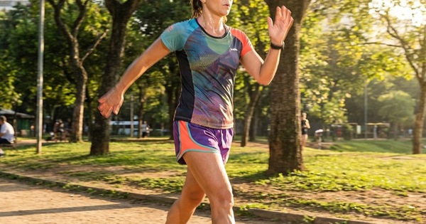 Chuyên gia chỉ cách đi bộ cực tốt cho tuổi 50