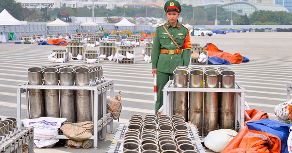 Cận cảnh trận địa 4.600 quả pháo hoa chào mừng Đại hội XIV của Đảng