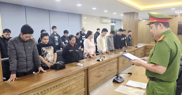 Đường dây bán tài khoản ngân hàng tiếp tay lừa đảo bị triệt phá