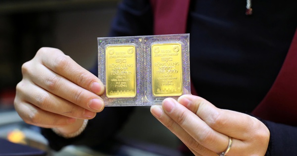 Giá vàng thế giới tăng trong ngày đầu năm
