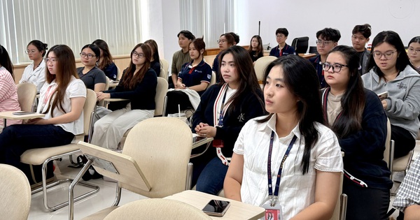 Tuyển sinh 2026: Một trường ĐH bắt đầu nhận hồ sơ xét tuyển từ 5.1