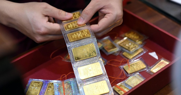 Giá vàng hôm nay 3.1.2026: Tăng lên 154 triệu đồng một lượng
