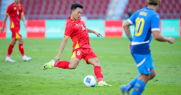 ‘Mỏ neo’ quan trọng của HLV Kim Sang-sik