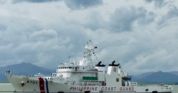 Philippines điều tàu tuần duyên lớn nhất đối phó tàu nghiên cứu Trung Quốc