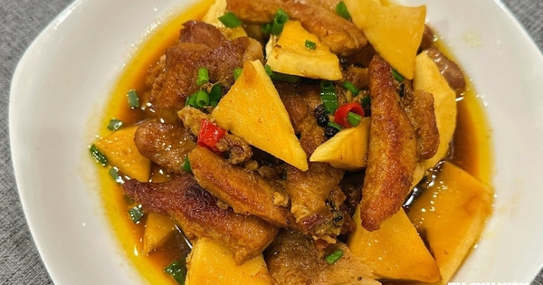 Nhớ vị thịt kho cùi dừa của mẹ