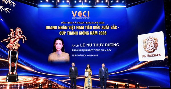 Anh hùng Lao động Lê Nữ Thùy Dương được vinh danh 'Doanh nhân VN tiêu biểu xuât săc'