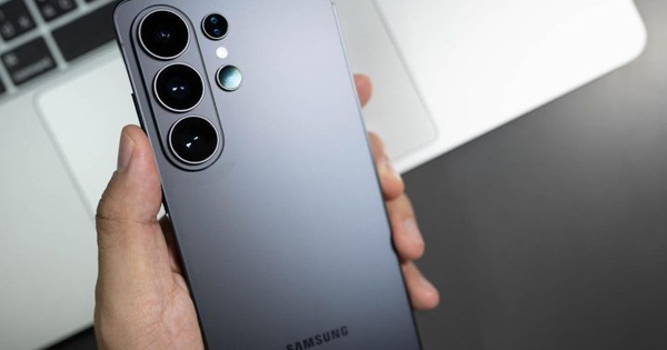 5 thiết lập nên thay đổi trên điện thoại Samsung Galaxy mới