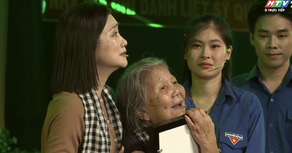 NSƯT Lê Thiện, Tố My gây xúc động trong chương trình nghệ thuật 'Khúc tri ân'