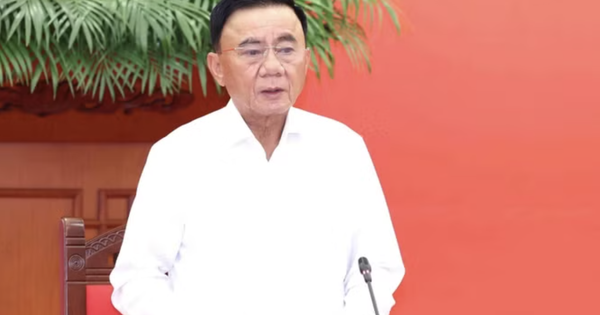 Giải quyết triệt để tình trạng thiếu trường lớp, giáo viên, sách giáo khoa
