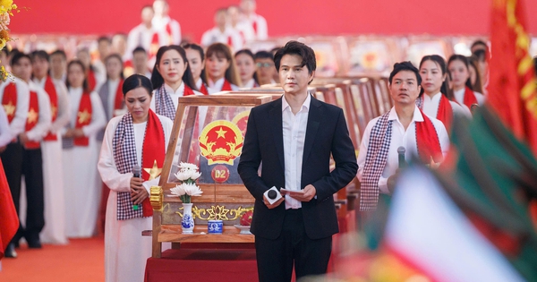 Vũ Mạnh Cường trải lòng về sân khấu đặc biệt nhất trong đời