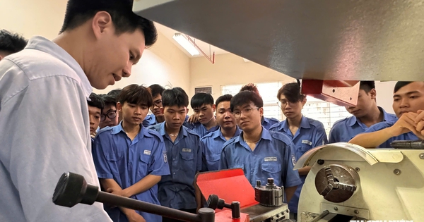 Chi tiết lương giáo viên trung học nghề, cao nhất hơn 17 triệu đồng/tháng