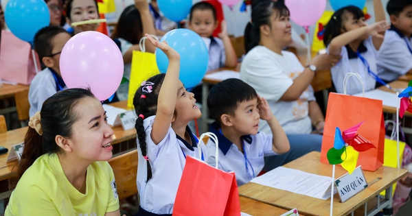 Siết lạm thu: Họp phụ huynh nhẹ nhàng hơn