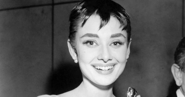 Cuộc đời minh tinh Audrey Hepburn thay đổi hoàn toàn sau khi đóng bộ phim này