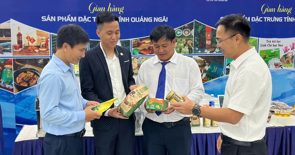 Thủ tướng đối thoại với thanh niên: Để ý tưởng thành mô hình kinh doanh bền vững