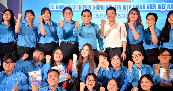Mỗi 'thanh niên sống đẹp' là câu chuyện về lòng nhân ái, trách nhiệm với cộng đồng