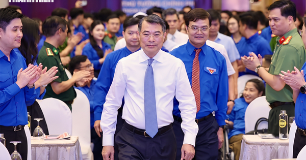 Tin tức đặc biệt trên báo in Thanh Niên 16.10.2026