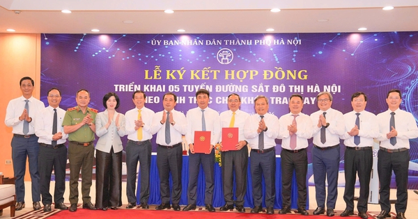 Hà Nội ký hợp đồng chìa khóa trao tay 5 tuyến metro 1 triệu tỉ đồng
